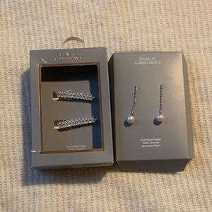 Silver and Pearl Jewelry Set